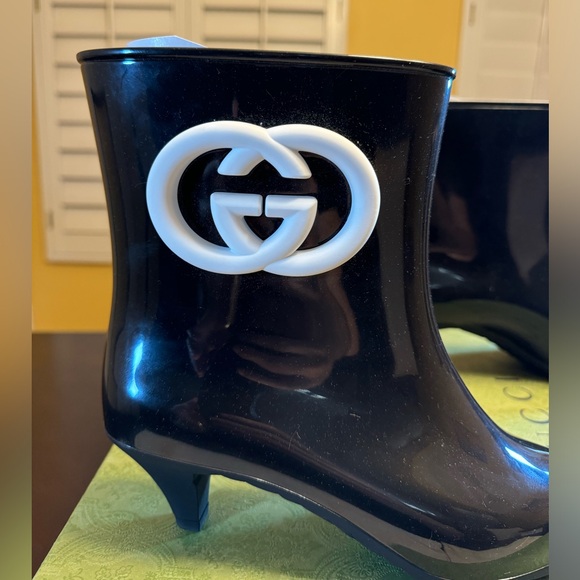 New Authentic Gucci GG Logo Rubber Boots - Picture 4 of 12